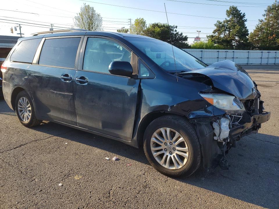 2012 Toyota VIN 5TDYK3DC1CS212779 COPART salvage auction — FRONT END, OH - CERT OF TITLE-SALVAGE, sold $975 on 2026-07-17 (photo 4)