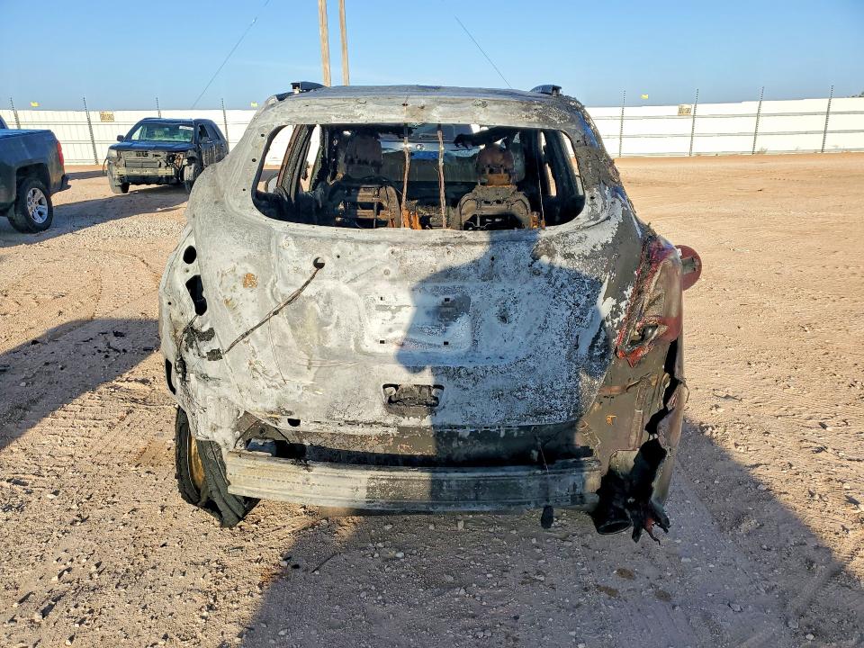 2018 Buick Encore VIN KL4CJASB4JB665112 COPART salvage auction — Burn Interior, Id - Salvage Certificate Of Title, sold $125 on 2026-07-29 (photo 6)