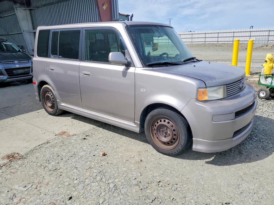 2006 Toyota Scion VIN JTLKT324764065449 COPART salvage auction — SIDE, CA - DIS/DLR/EXP APP FOR DUP CLEAN, sold $825 on 2026-07-13 (photo 4)