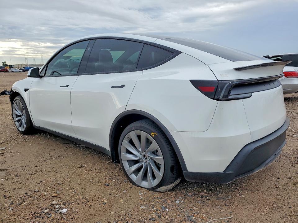 2026 Tesla Model y VIN 7SAYGDED8TA491988 COPART salvage auction — FRONT END, Tx - Salvage Vehicle Title, sold $24,500 on 2026-07-10 (photo 2)