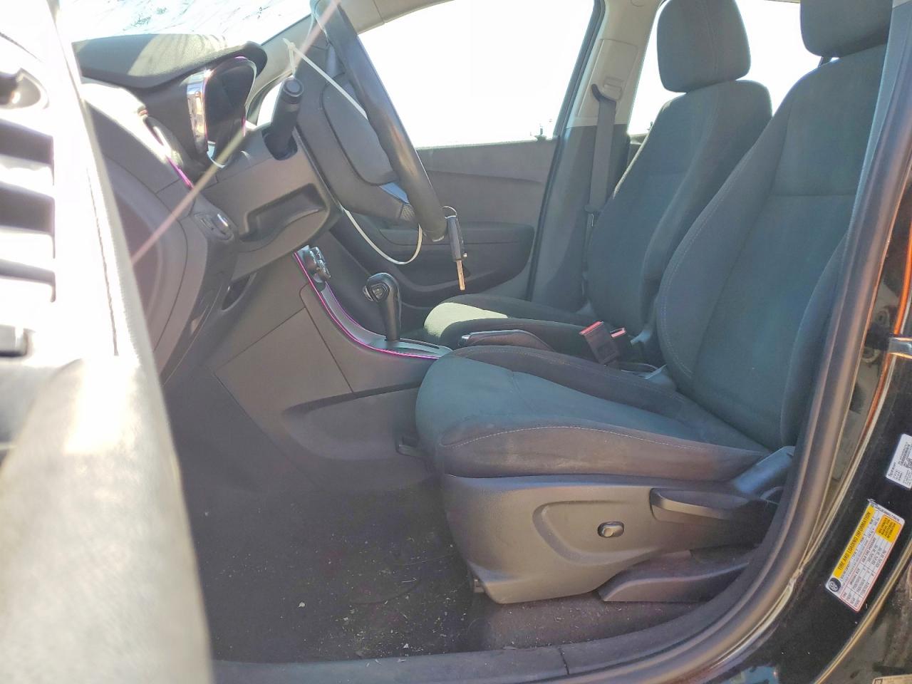 2017 Chevrolet Trax VIN 3GNCJKSB6HL279416 COPART salvage auction — Hail, KS - CERT OF TITLE-SALVAGE, sold $1,950 on 2026-07-07 (photo 7)
