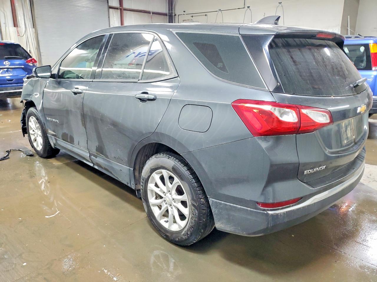 2018 Chevrolet Equinox VIN 2GNAXHEV8J6114864 COPART salvage auction — Front End, IL - SALVAGE CERTIFICATE, sold $1,850 on 2026-06-30 (photo 2)