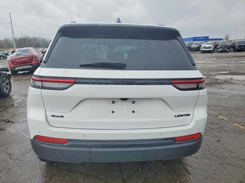 2025 Jeep Cherokee VIN 1C4RJHBG3SC330777 COPART salvage auction — FRONT END, Mi - Certificate Of Title, sold $17,900 on 2026-07-28 (photo 6)