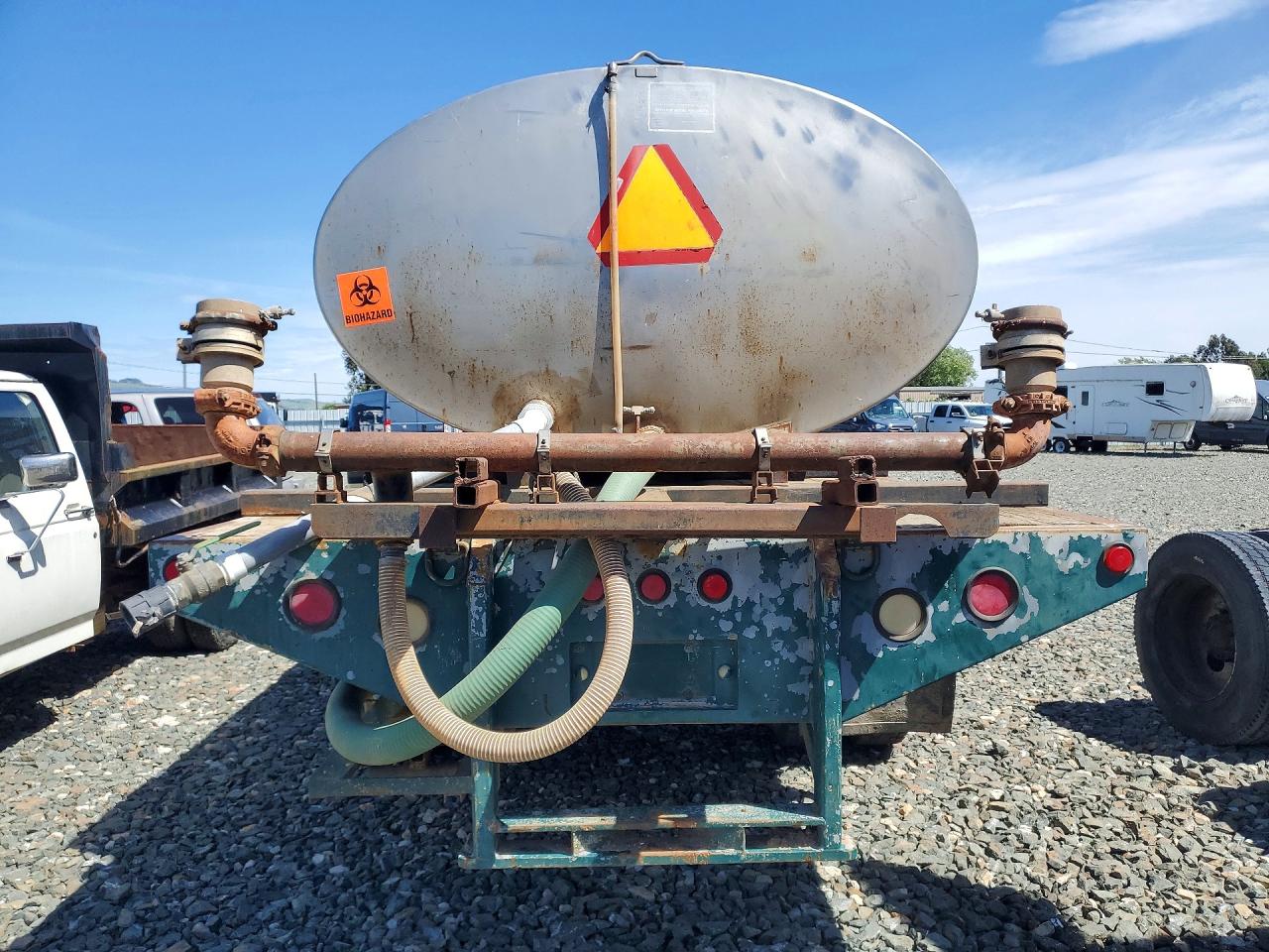 1994 Chevrolet Kodiak VIN 1GBJ7H1J6RJ108849 COPART salvage auction — Minor Dent/Scratches, CA - CERTIFICATE OF TITLE, sold $100 on 2026-07-02 (photo 6)