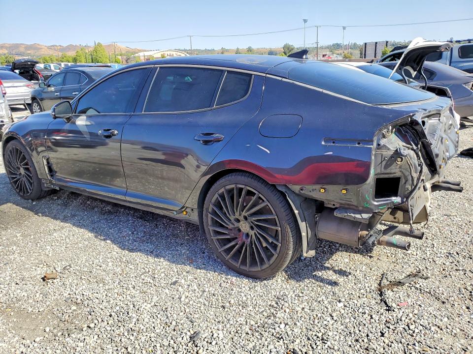 2022 Kia Stinger VIN KNAE55LC9N6105146 COPART salvage auction — REAR END, Salvage Title, sold $11,600 on 2026-08-05 (photo 2)