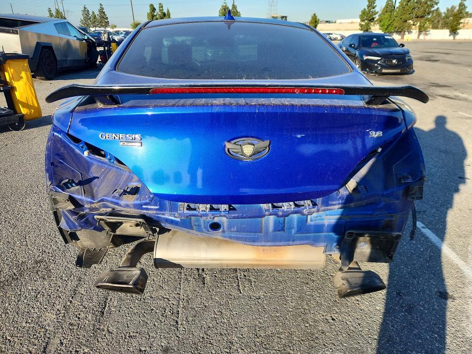 2013 Hyundai Genesis VIN KMHHU6KJ8DU105802 COPART salvage auction — REAR END, Salvage Title, sold $150 on 2026-07-23 (photo 6)