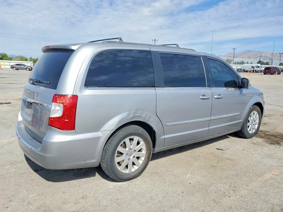 2014 Chrysler Voyager VIN 2C4RC1BG4ER443120 COPART salvage auction — REAR END, NV - SALVAGE TITLE, sold $550 on 2026-07-30 (photo 3)