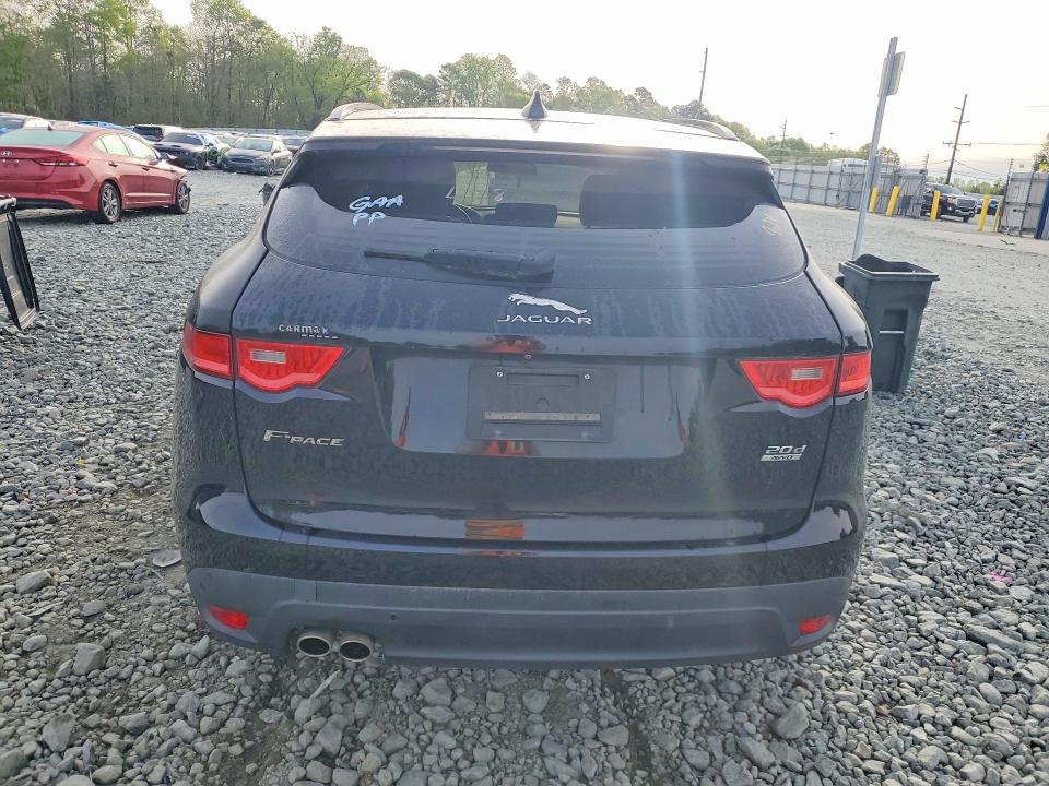 2018 Jaguar F-pace VIN SADCK2FN2JA288285 COPART salvage auction — MINOR DENT/SCRATCHES, Nc - Dealer Only Clean Title, sold $5,900 on 2026-07-08 (photo 6)