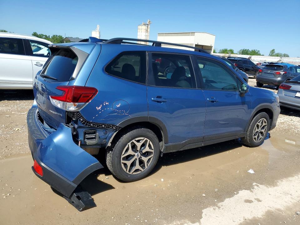 2021 Subaru Forester VIN JF2SKAJC1MH410350 COPART salvage auction — FRONT END, Mo - Salvage Certificate Of Title, sold $6,700 on 2026-07-07 (photo 3)