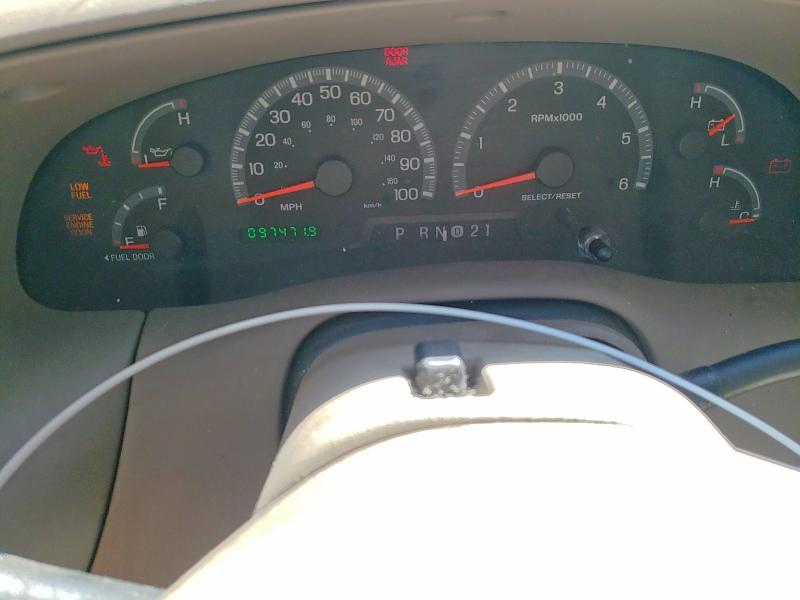 2002 Ford F-150 VIN 1FTRX17L12NB94407 COPART salvage auction — MINOR DENT/SCRATCHES, NV - SALVAGE TITLE, sold $425 on 2026-07-02 (photo 9)
