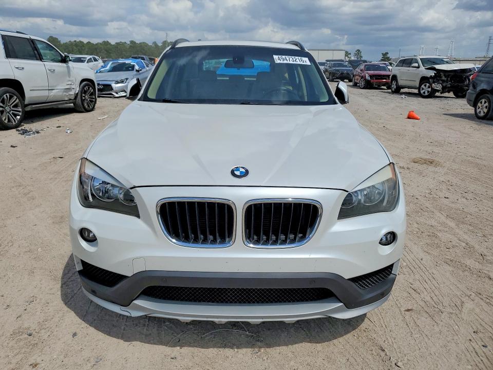 2015 BMW X1 VIN WBAVL1C5XFVY35364 COPART salvage auction — MINOR DENT/SCRATCHES, Tx - Certificate Of Title, sold $1,750 on 2026-07-02 (photo 5)