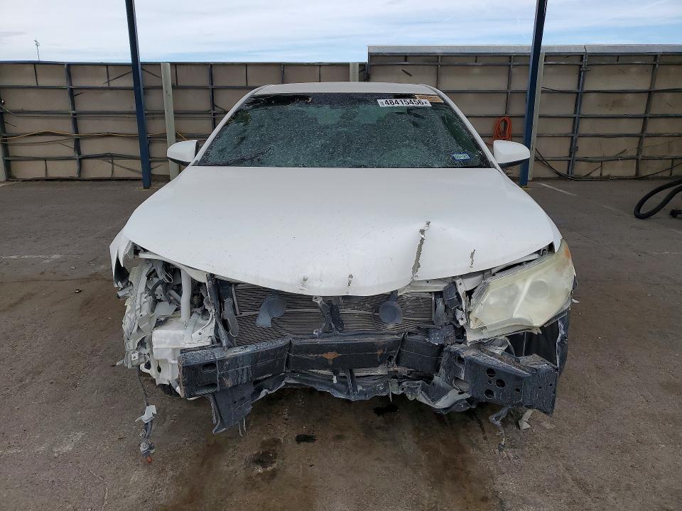 2014 Toyota Camry solara VIN 4T1BD1FKXEU122615 COPART salvage auction — FRONT END, Tx - Salvage Vehicle Title, sold $975 on 2026-07-08 (photo 5)