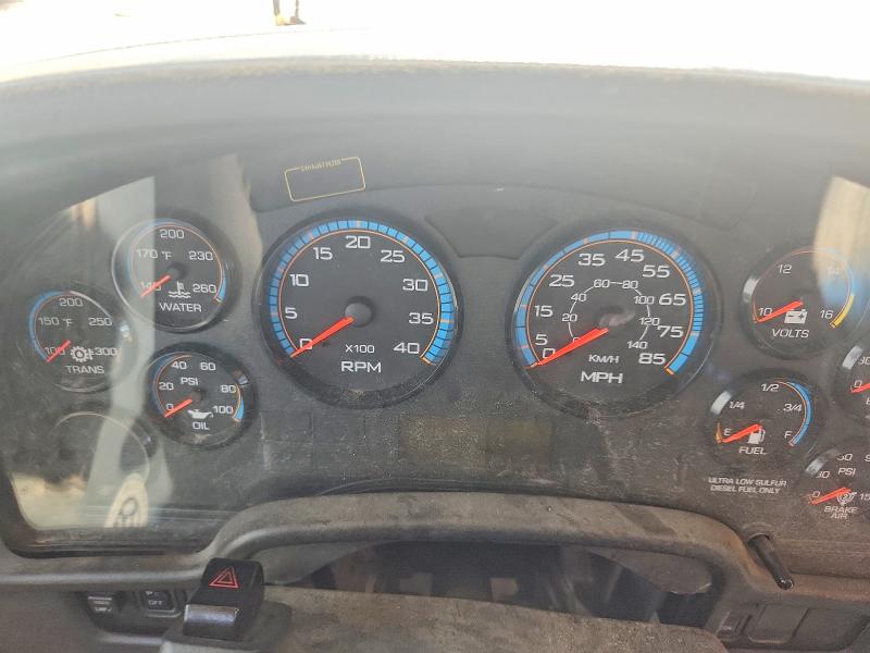 2013 Ic VIN 4DRBUSKNXDB307005 COPART salvage auction — MINOR DENT/SCRATCHES, Tx - Certificate Of Title, sold $1,400 on 2026-09-01 (photo 8)