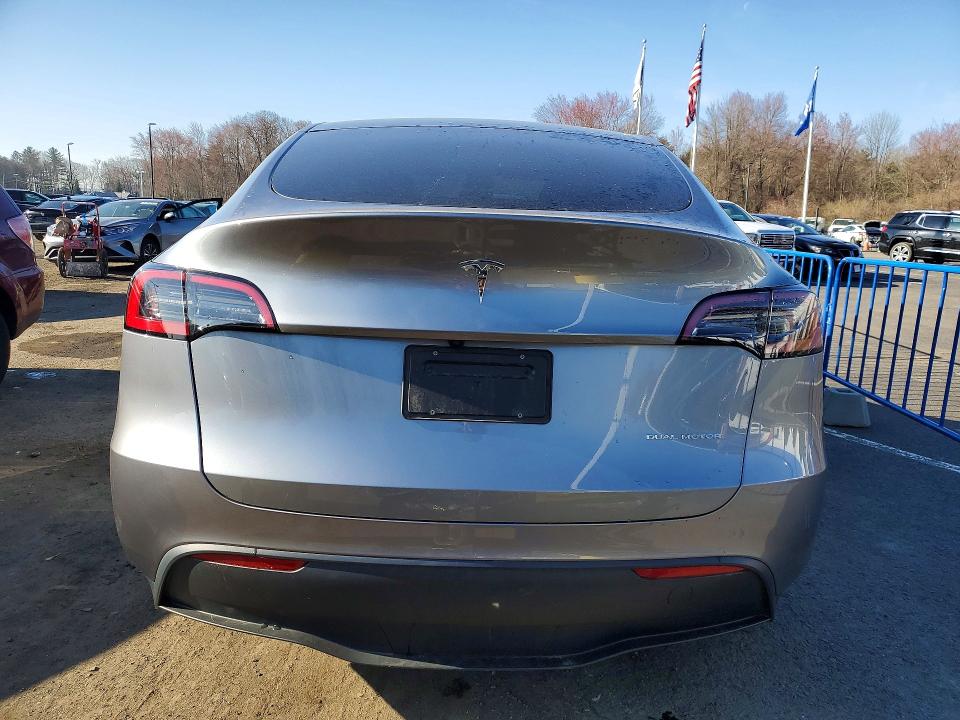 2025 Tesla VIN 7SAYGAEE9SF239630 COPART salvage auction — FRONT END, CT, sold $15,300 on 2026-07-16 (photo 6)
