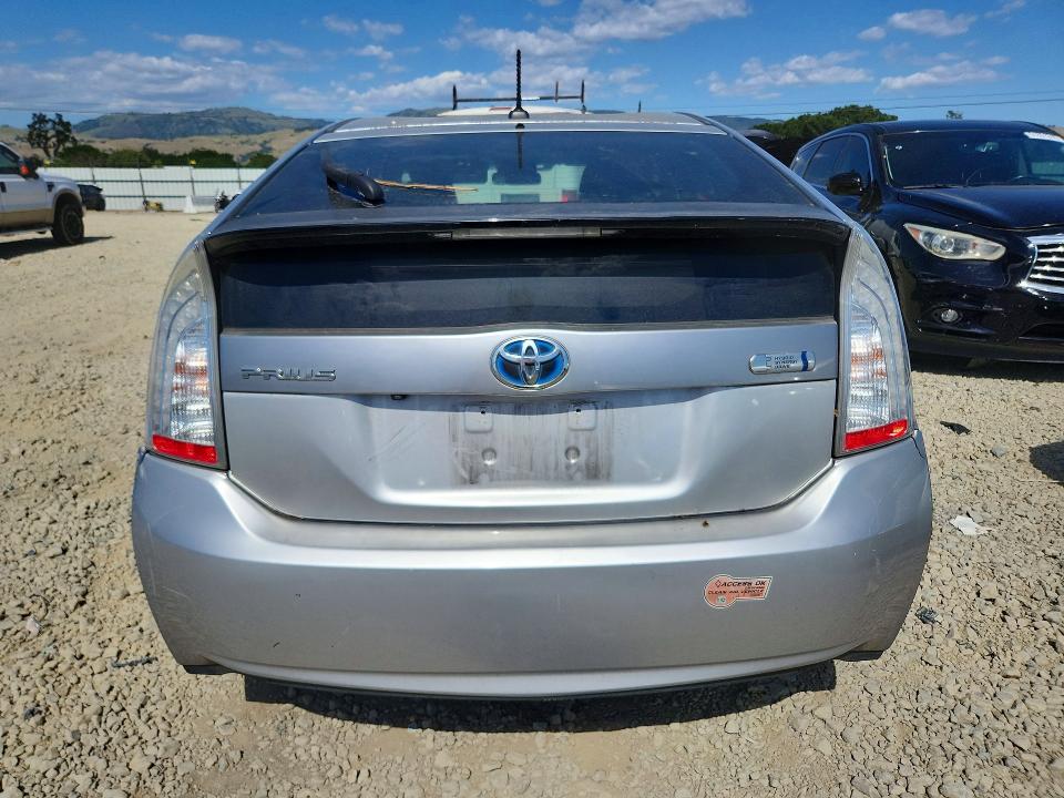 2012 Toyota Prius plug-in VIN JTDKN3DP3C3030521 COPART salvage auction — FRONT END, CA - SALVAGE CERTIFICATE, sold $3,900 on 2026-07-28 (photo 6)