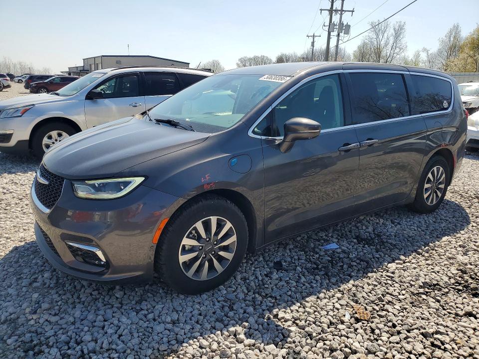 2022 Chrysler Pacifica VIN 2C4RC1L74NR122841 COPART salvage auction — SIDE, Mi - Certificate Of Title, sold $11,500 on 2026-07-02 (photo 1)