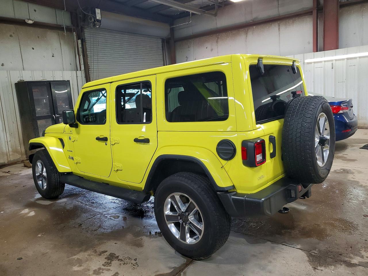 2022 Jeep Wrangler Unlimited VIN 1C4HJXEGXNW246332 COPART salvage auction — Side, IL - SALVAGE CERTIFICATE, sold $10,400 on 2026-06-30 (photo 2)