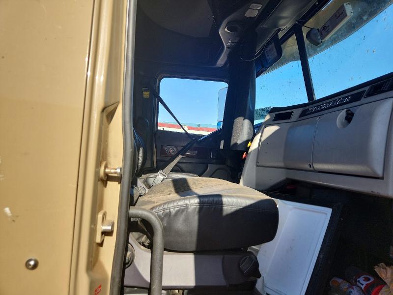 2022 Western star/auto car 5700 xe VIN 5KJJBHDR4NLNL1930 COPART salvage auction — ALL OVER, AZ - CERT OF TITLE - SALVAGE, sold $4 on 2026-07-30 (photo 5)