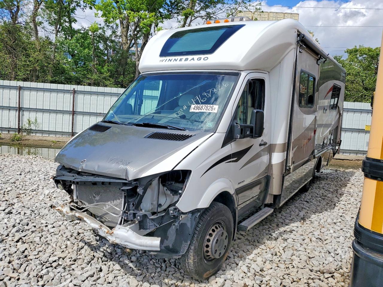 2014 Winnibago VIN WDAPF4CC8E9565757 COPART salvage auction — All Over, KY - CERT OF TITLE-SALVAGE (P), sold $9,200 on 2026-09-17 (photo 2)