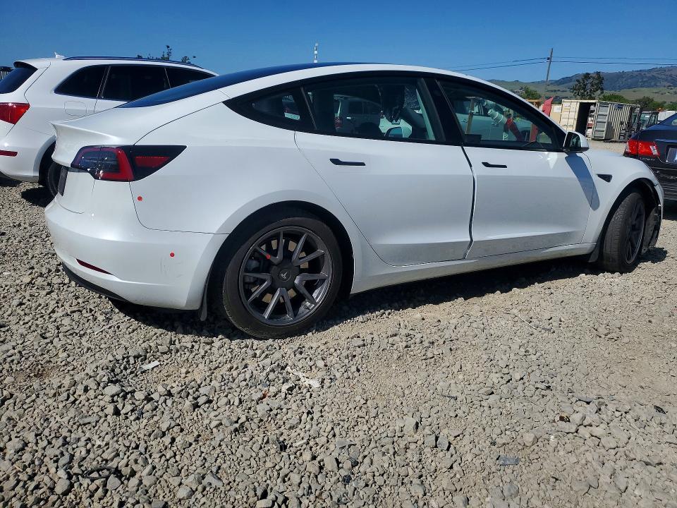 2023 Tesla Model 3 VIN 5YJ3E1EA9PF403024 COPART salvage auction — ROOF, Ca - Salvage Certificate, sold $7,100 on 2026-07-02 (photo 3)