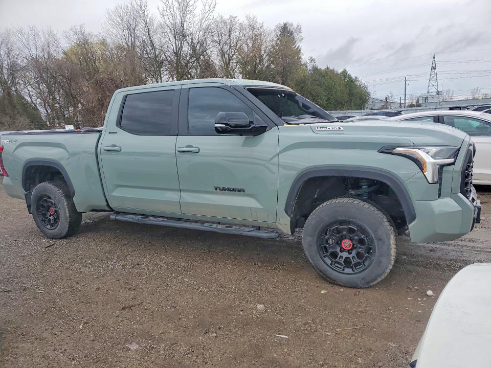 2025 Toyota Tundra VIN 5TFWC5EC4SX008341 COPART salvage auction — FRONT END, On - Permit Salvage, sold $37,250 on 2026-07-23 (photo 4)