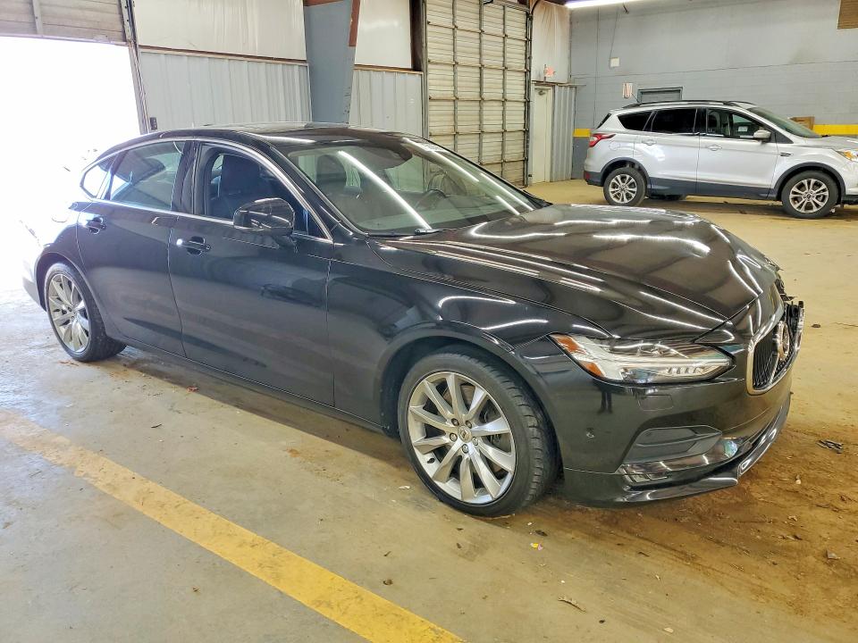 2017 Volvo S90 VIN YV1A22MK2H1004508 COPART salvage auction — FRONT END, Nc - Salvage Certificate Of Title, sold $6,100 on 2026-07-22 (photo 4)