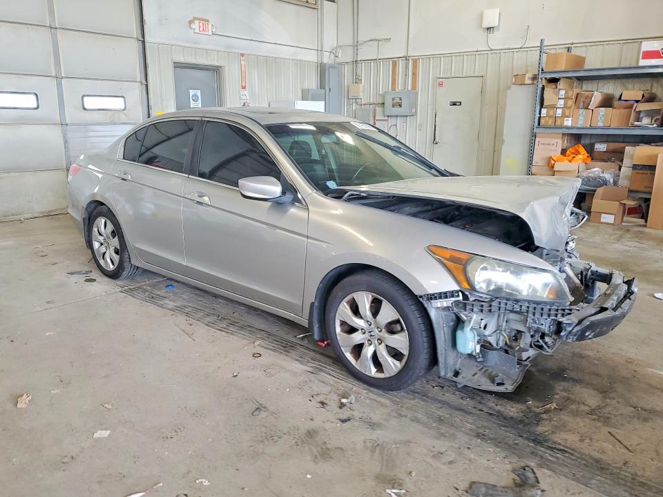 2008 Honda Accord VIN JHMCP268X8C078280 COPART salvage auction — FRONT END, Mo - Salvage Certificate Of Title, sold $175 on 2026-07-07 (photo 4)