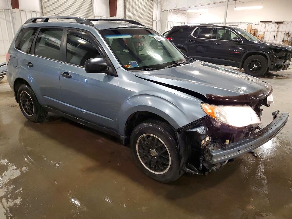 2013 Subaru Forester VIN JF2SHABC1DG416278 COPART salvage auction — FRONT END, Mn - Cert Of Title-Prior Salvage, sold $225 on 2026-07-28 (photo 4)