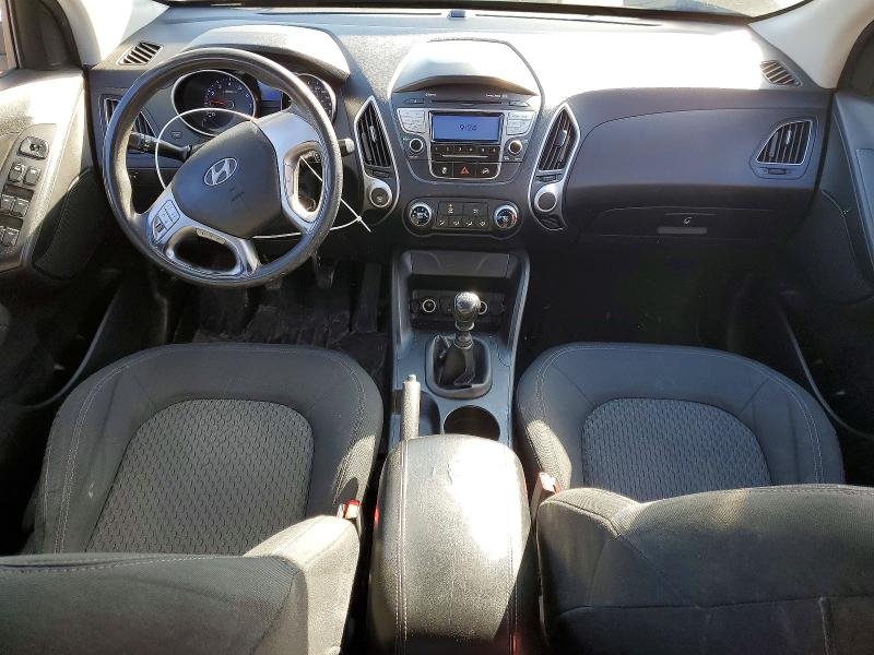 2010 Hyundai Tucson VIN KM8JT3AC0AU018817 COPART salvage auction — MINOR DENT/SCRATCHES, On - Permit No Brand - Unfit, sold $525 on 2026-07-16 (photo 8)