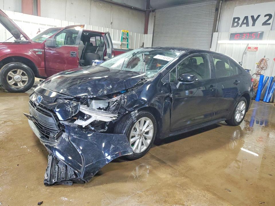 2025 Toyota Corolla VIN JTDBCMFE1S3088276 COPART salvage auction — FRONT END, Il - Salvage Certificate, sold $7,100 on 2026-07-21 (photo 1)