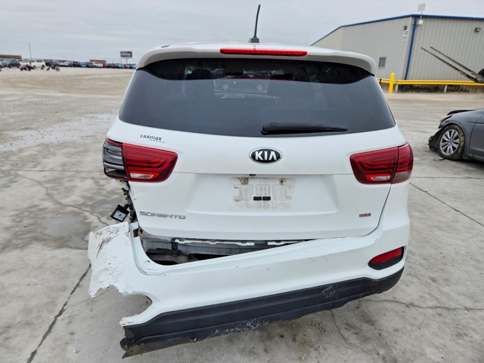 2020 Kia Sorento VIN 5XYPG4A32LG675129 COPART salvage auction — REAR END, Salvage Title, sold $1,350 on 2026-07-31 (photo 6)