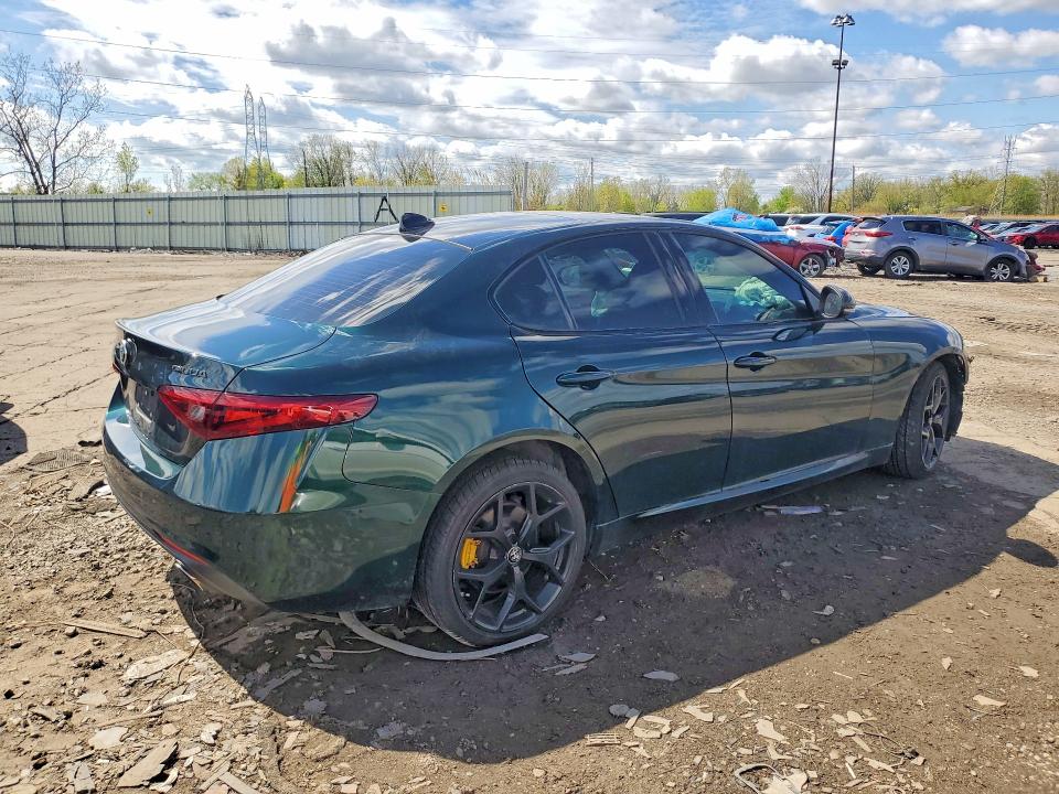 2021 Alfa romeo Giulia VIN ZARFANBN5M7648529 COPART salvage auction — FRONT END, Mi - Scrap Certificate Of Title, sold $4,200 on 2026-07-07 (photo 3)