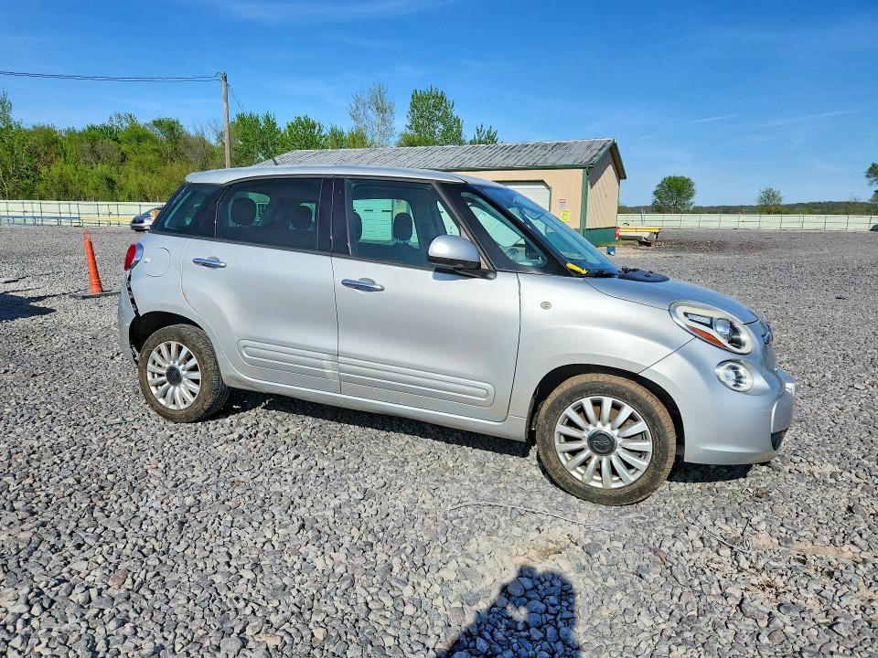 2014 Fiat 500 VIN ZFBCFABH0EZ027824 COPART salvage auction — REAR END, Il - Salvage Certificate, sold $375 on 2026-07-20 (photo 4)