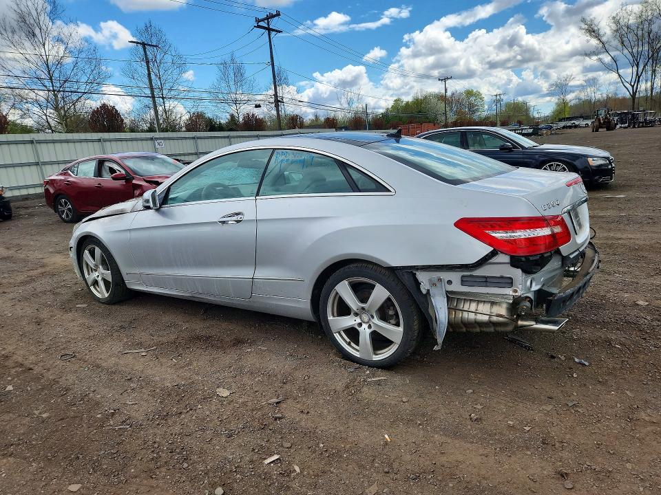2013 Mercedes-benz E-klasse VIN WDDKJ8JB8DF196489 COPART salvage auction — ENGINE BURN, Id - Salvage Certificate Of Title, sold $650 on 2026-07-17 (photo 2)