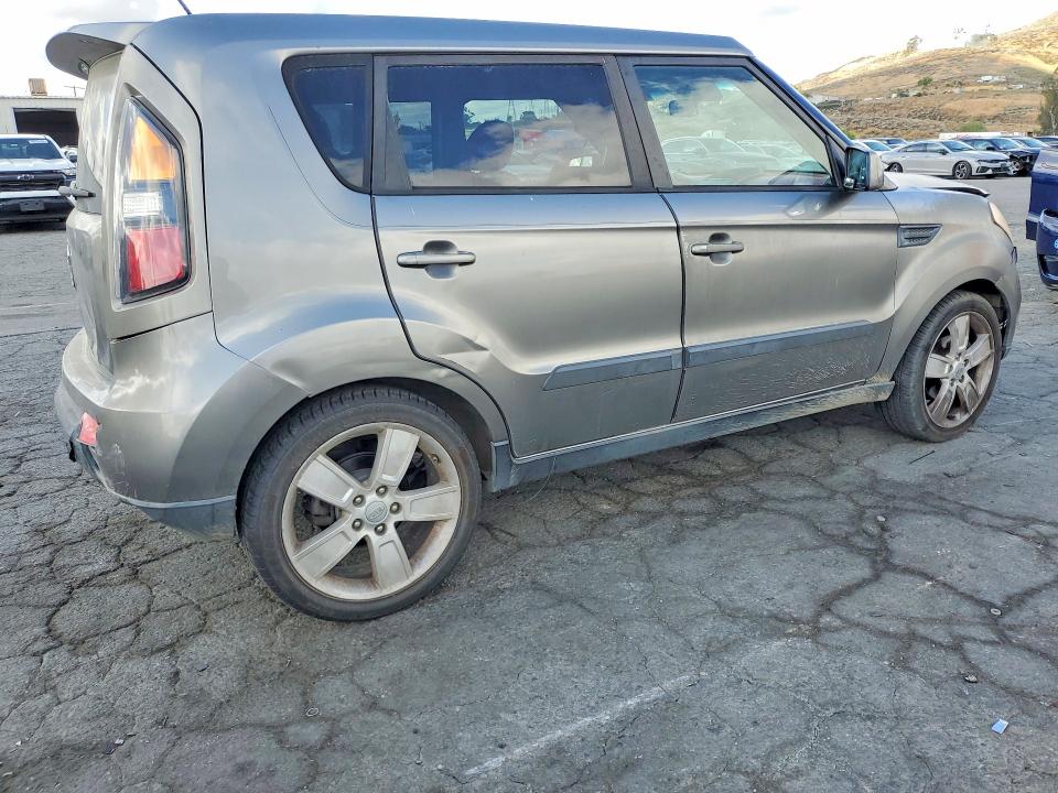 2011 Kia Soul VIN KNDJT2A29B7211943 COPART salvage auction — FRONT END, CA - SALVAGE CERTIFICATE, sold $475 on 2026-07-09 (photo 3)