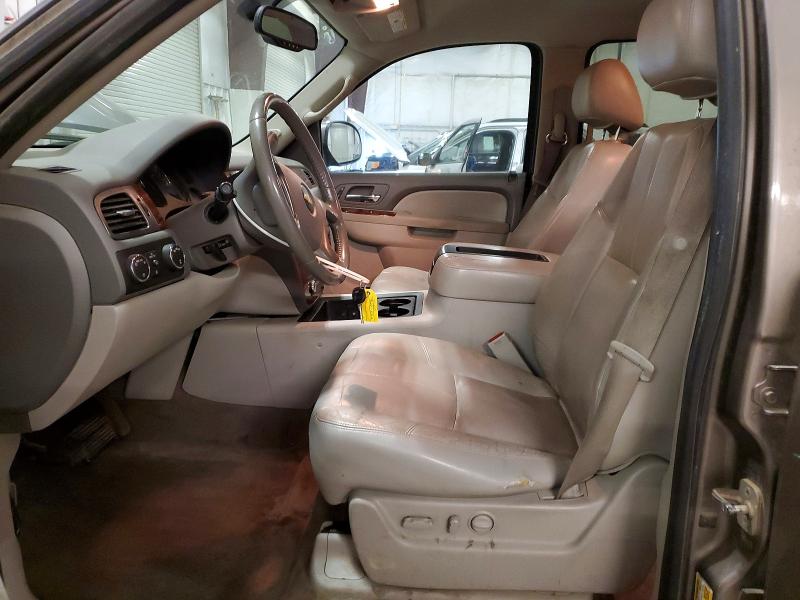 2012 Chevrolet Suburban VIN 1GNSKJE71CR180899 COPART salvage auction — REAR END, Co - Certificate Of Title, sold $3,900 on 2026-07-09 (photo 7)