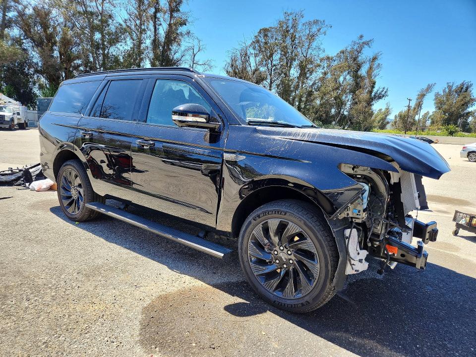 2025 Lincoln Navigator VIN 5LMJJ2LG1SEL03745 COPART salvage auction — FRONT END, Ca - Salvage Certificate, sold $47,250 on 2026-07-28 (photo 4)