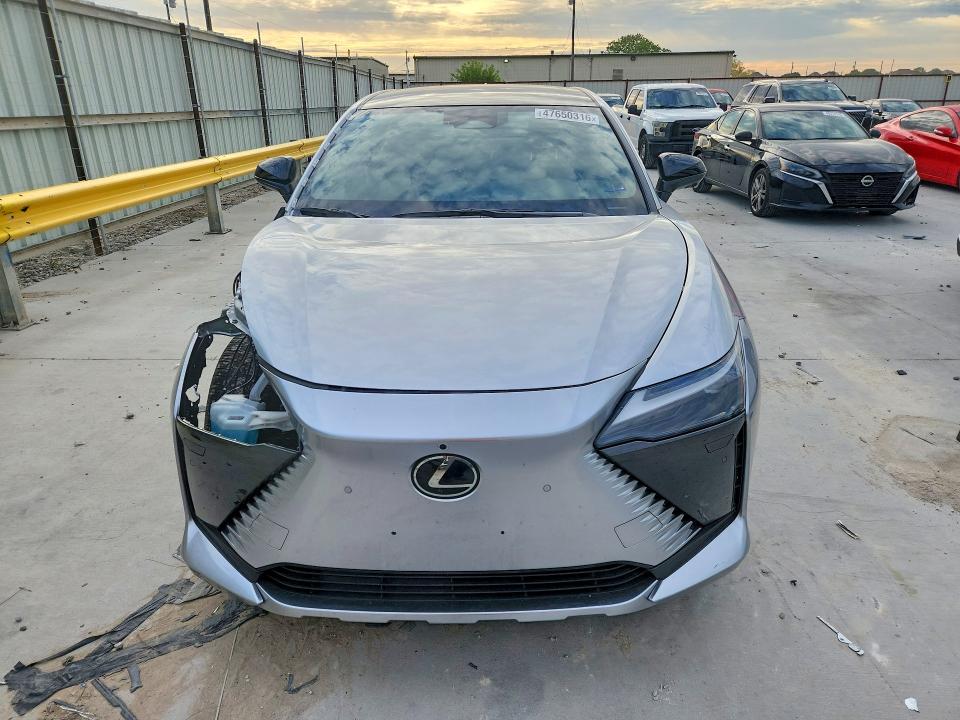 2025 Lexus VIN JTJABABB2SA012292 COPART salvage auction — FRONT END, Tx - Salvage Vehicle Title, sold $18,300 on 2026-07-24 (photo 5)