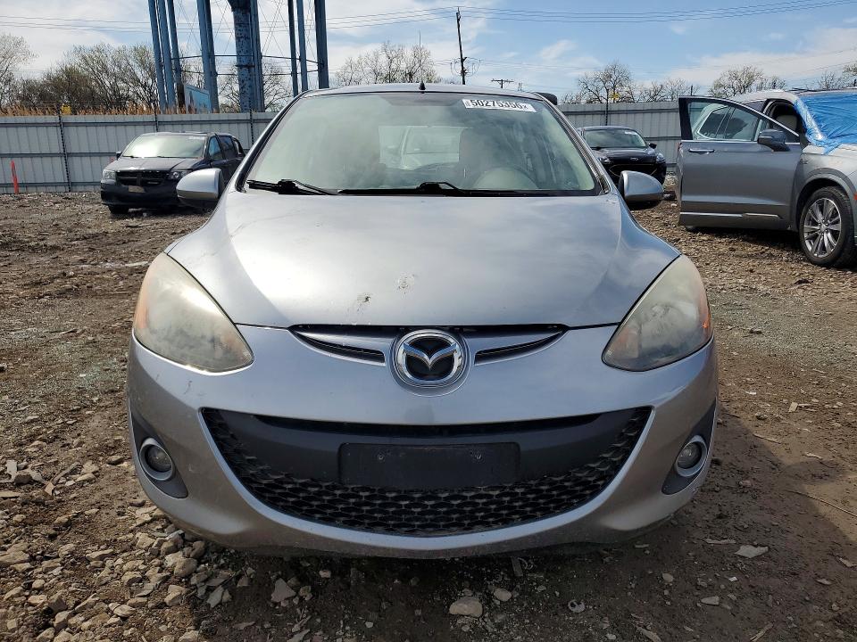 2013 Mazda 2 VIN JM1DE1LZ1D0157772 COPART salvage auction — REAR END, Il - Salvage Certificate, sold $925 on 2026-07-31 (photo 5)