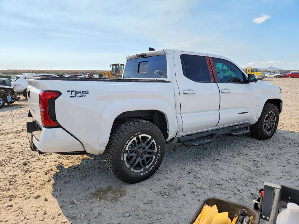 2025 Toyota Tacoma VIN 3TMLB5JN9SM194946 COPART salvage auction — FRONT END, Ut - Salvage Certificate, sold $24,100 on 2026-07-31 (photo 3)