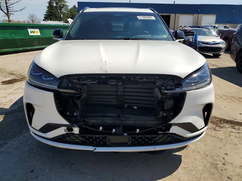 2025 Lincoln Aviator VIN 5LM5J7XC9SGL04927 COPART salvage auction — FRONT END, Mi - Cert Of Title-Salvage Vehicle, sold $29,000 on 2026-07-17 (photo 5)