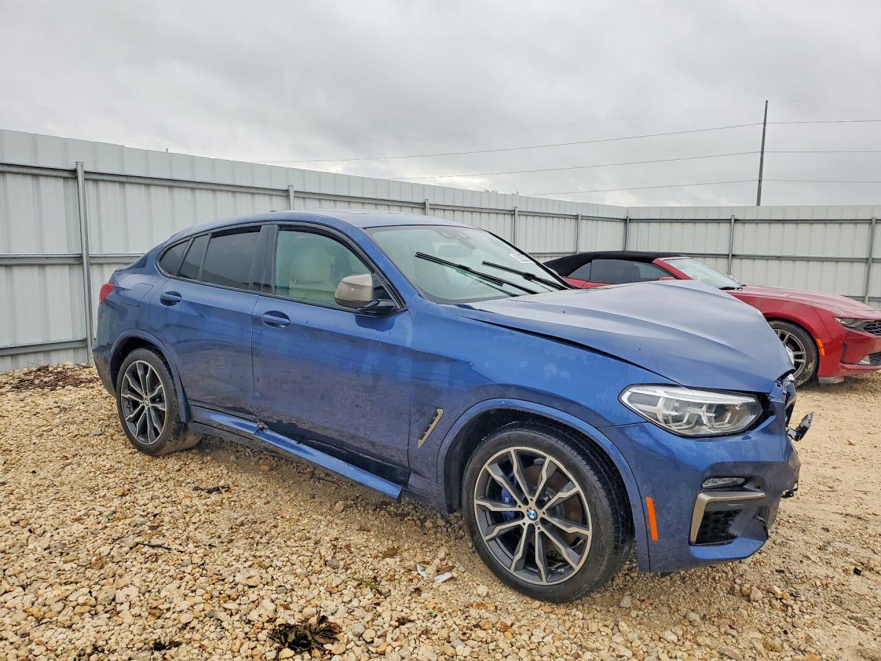 2020 BMW X4 VIN 5UX2V5C08L9B04191 COPART salvage auction — Front End, TX - CERTIFICATE OF TITLE, sold $7,400 on 2026-07-09 (photo 4)