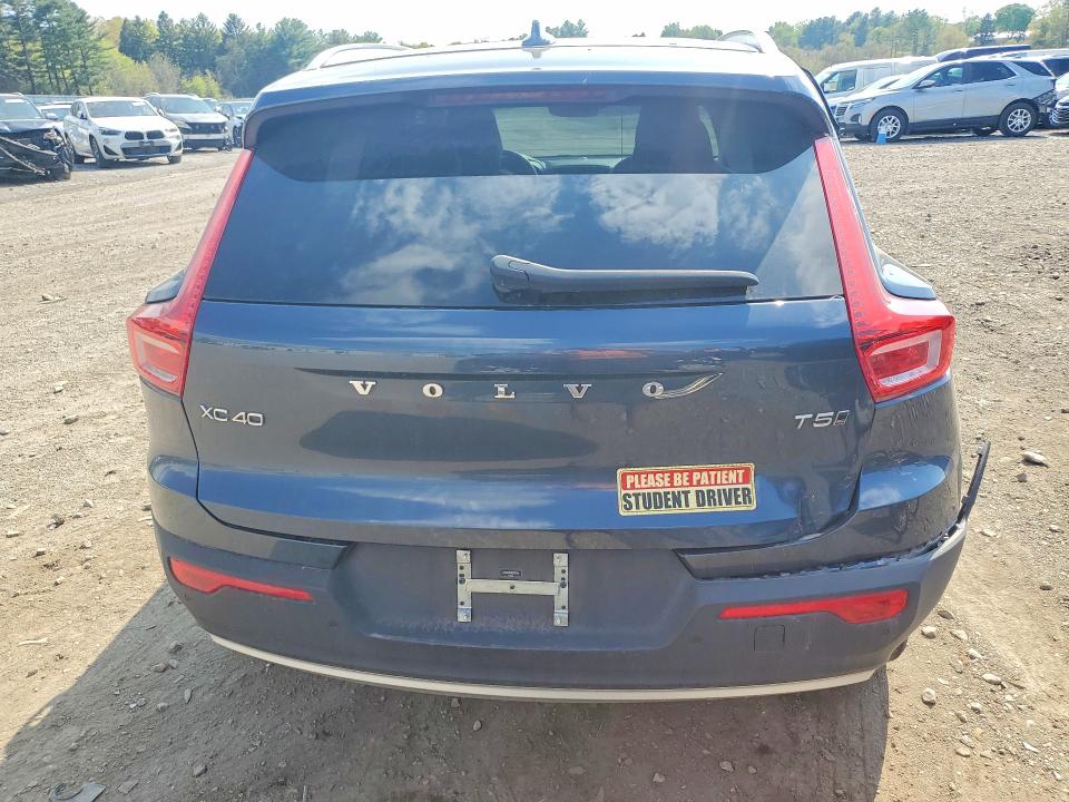 2022 Volvo Xc40 VIN YV4162UK0N2739145 COPART salvage auction — SIDE, MD, sold $5,600 on 2026-08-03 (photo 6)