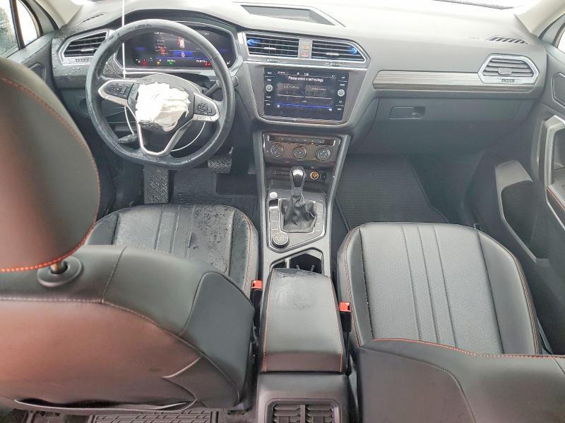 2024 Volkswagen Tiguan VIN 3VVAB7AX8RM208285 COPART salvage auction — FRONT END, Tx - Salvage Vehicle Title, sold $80 on 2026-07-30 (photo 8)