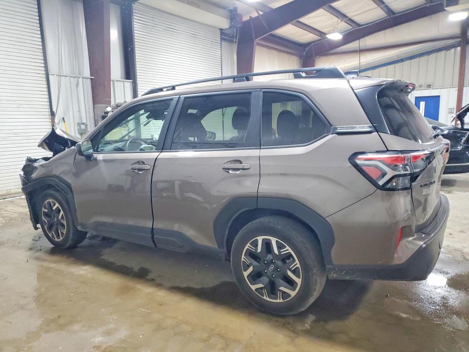 2025 Subaru Forester VIN JF2SLDDC3SH531632 COPART salvage auction — FRONT END, Pa - Certificate Of Salvage, sold $2,700 on 2026-07-15 (photo 2)