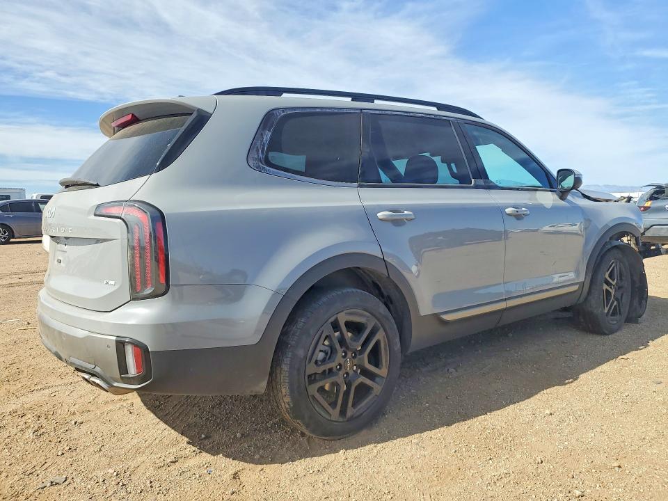 2023 Kia Telluride VIN 5XYP3DGC1PG372660 COPART salvage auction — FRONT END, Salvage Title, sold $4,200 on 2026-07-20 (photo 3)