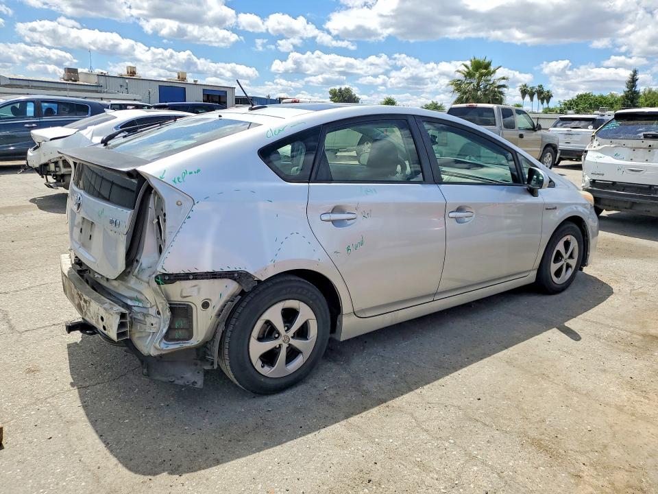 2014 Toyota Prius VIN JTDKN3DU1E1743910 COPART salvage auction — REAR END, Id - Salvage Certificate Of Title, sold $1,650 on 2026-07-10 (photo 3)