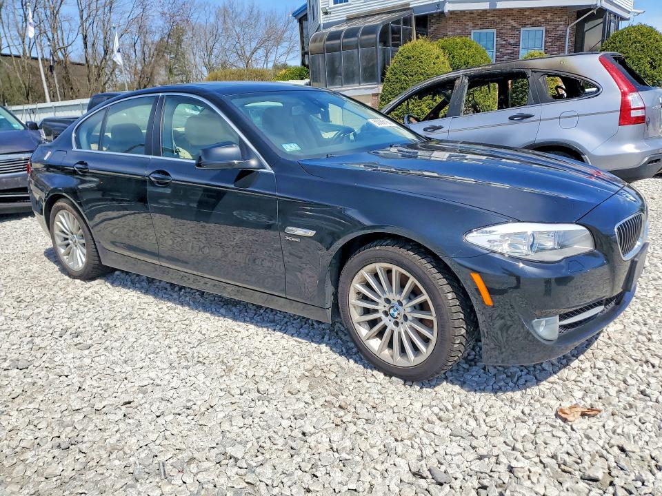 2011 BMW 5 series VIN WBAFU7C5XBC782126 COPART salvage auction — MINOR DENT/SCRATCHES, Ma - Certificate Of Title, sold $1,550 on 2026-07-15 (photo 4)