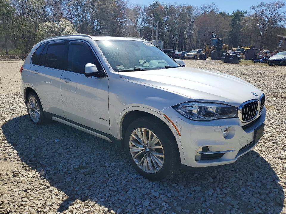 2016 BMW X5 VIN 5UXKR0C55G0P34812 COPART salvage auction — MINOR DENT/SCRATCHES, Ma - Certificate Of Title, sold $3,050 on 2026-07-15 (photo 4)