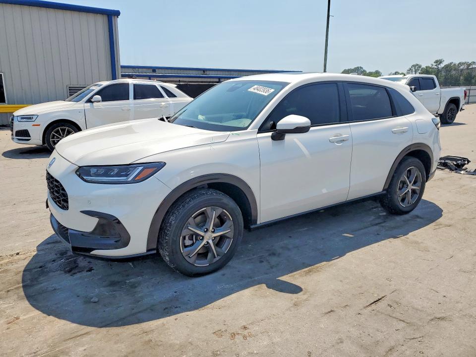 2025 Honda Hr-v VIN 3CZRZ1H73SM721878 COPART salvage auction — FRONT END, Fl - Cert Of Title Slvg Rebuildable, sold $9,300 on 2026-07-30 (photo 1)